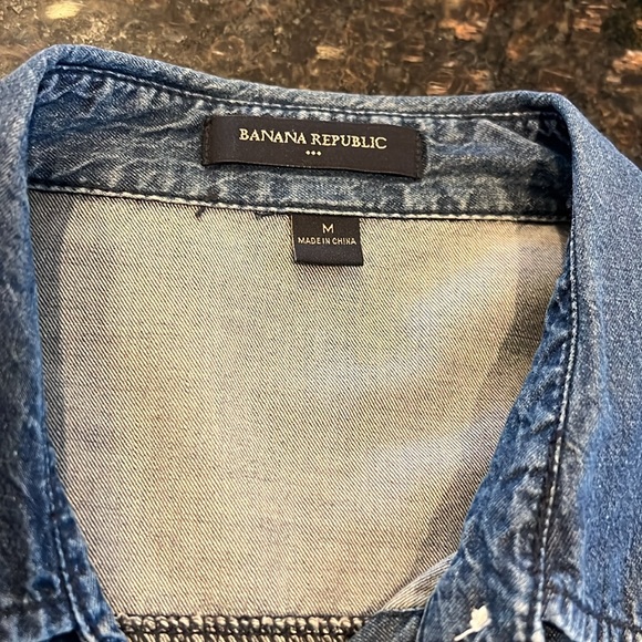 Banana Republic Jean shirt size medium - Picture 3 of 6
